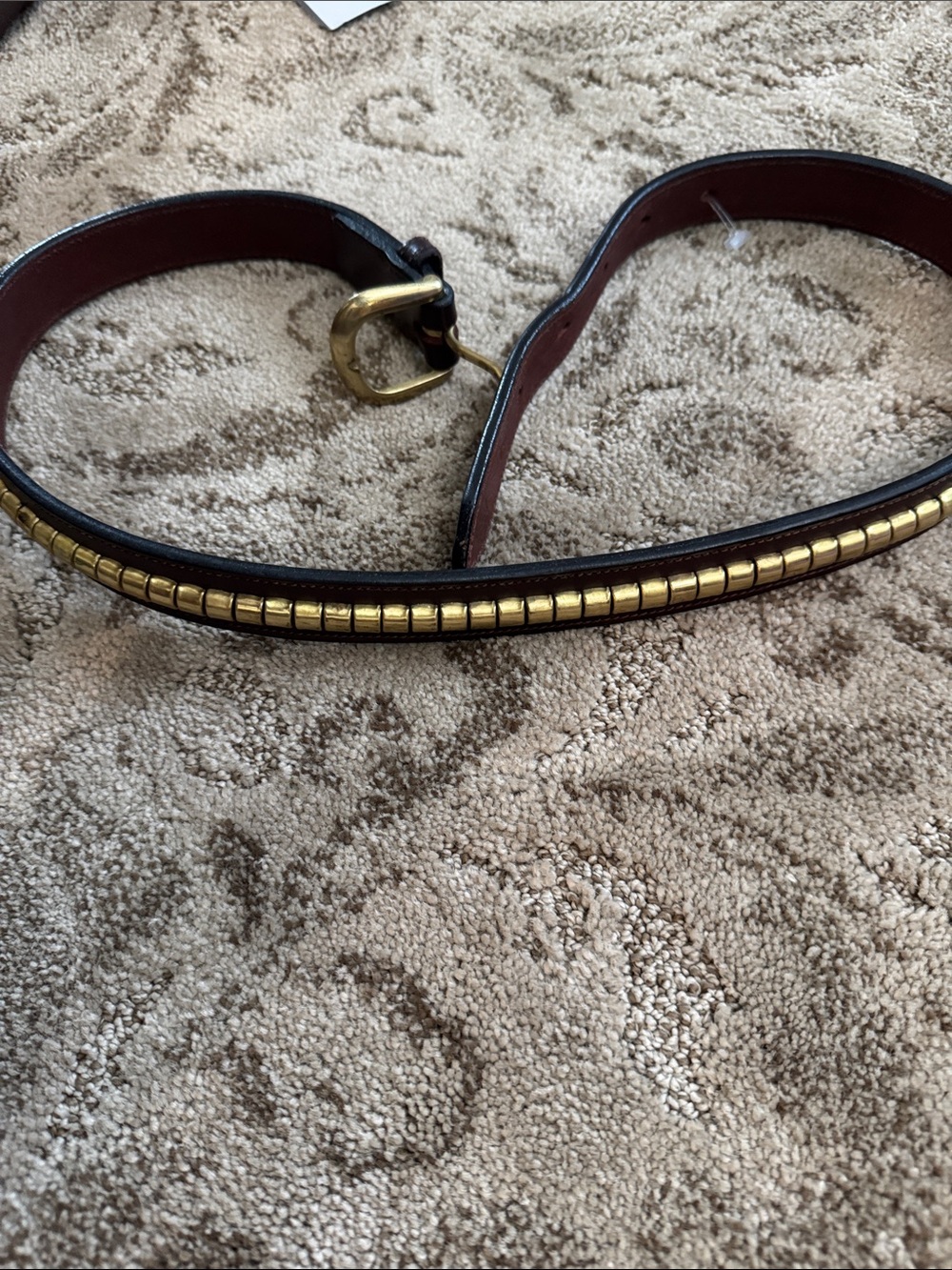 Leather clincher belt with Gold Accent